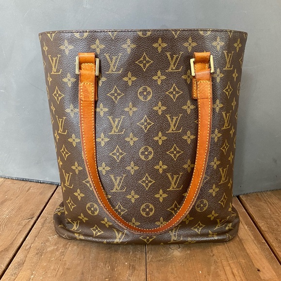 🛑 SOLD 🛑 - Picture 2 of 9